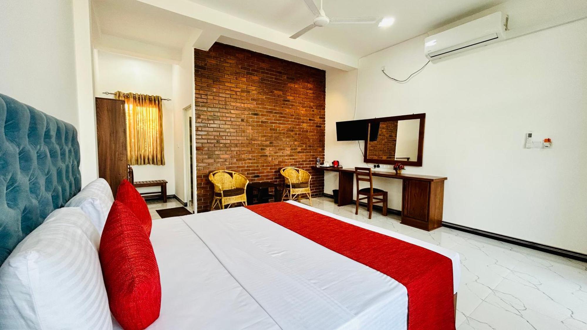 Salubrious Resort Anuradhapura Eksteriør billede
