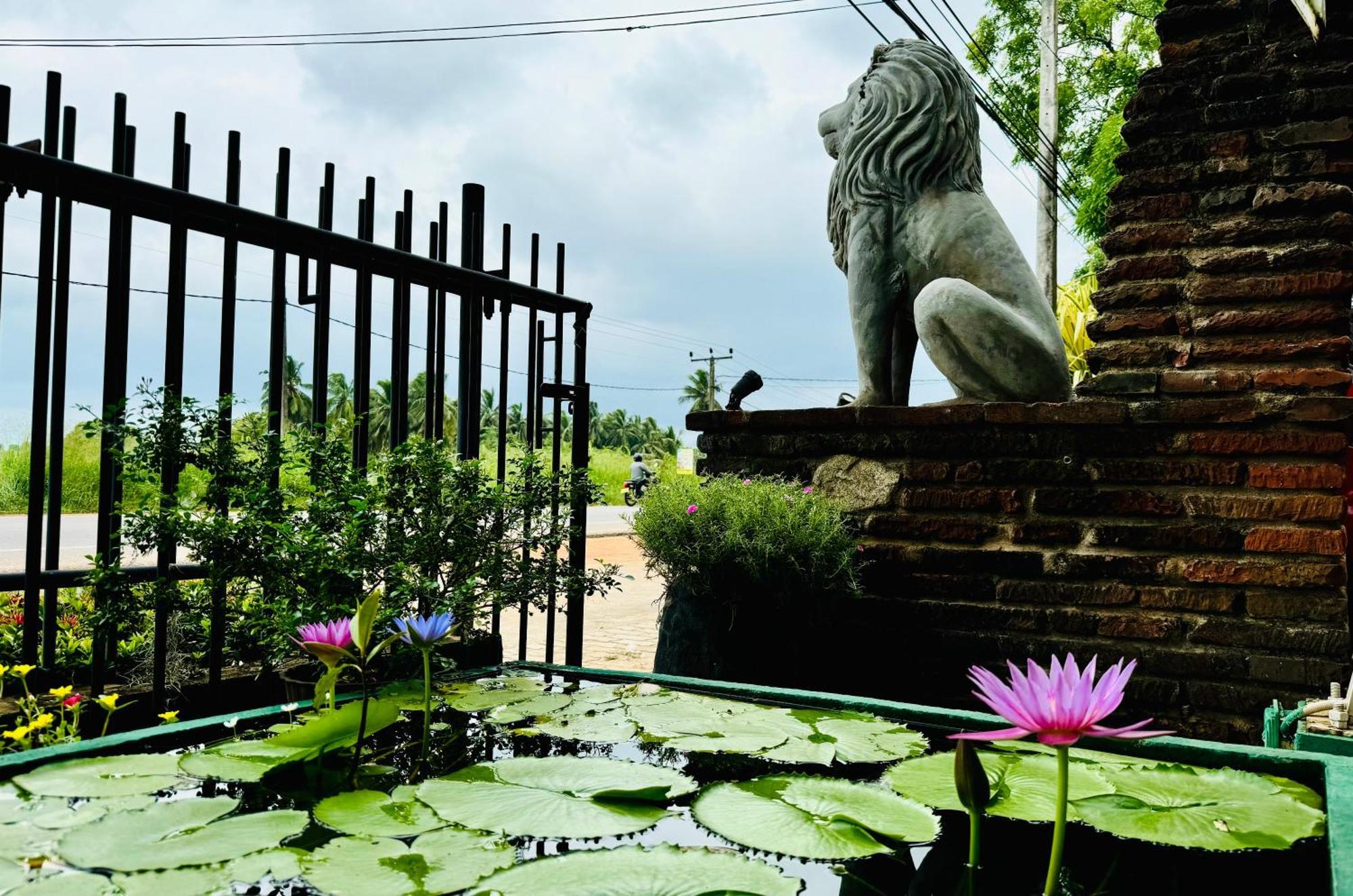 Salubrious Resort Anuradhapura Eksteriør billede
